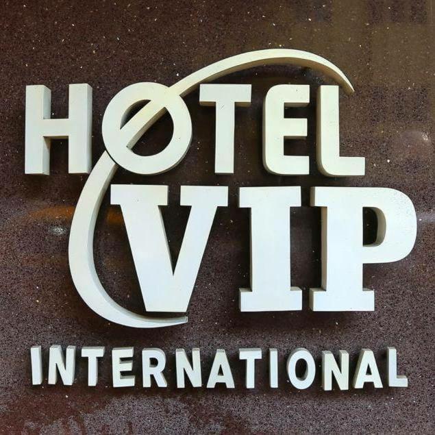 호텔 Vip 인터내셔널 콜카타 외부 사진